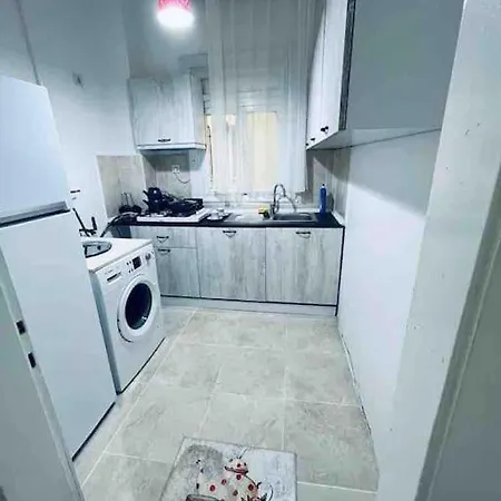 Arya 3 Bedroom Family Pink Flat Istanbul
